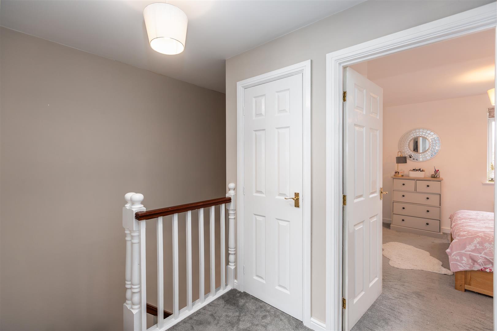Ffordd Y Gamlas, Bynea, Llanelli, SA14 9AY